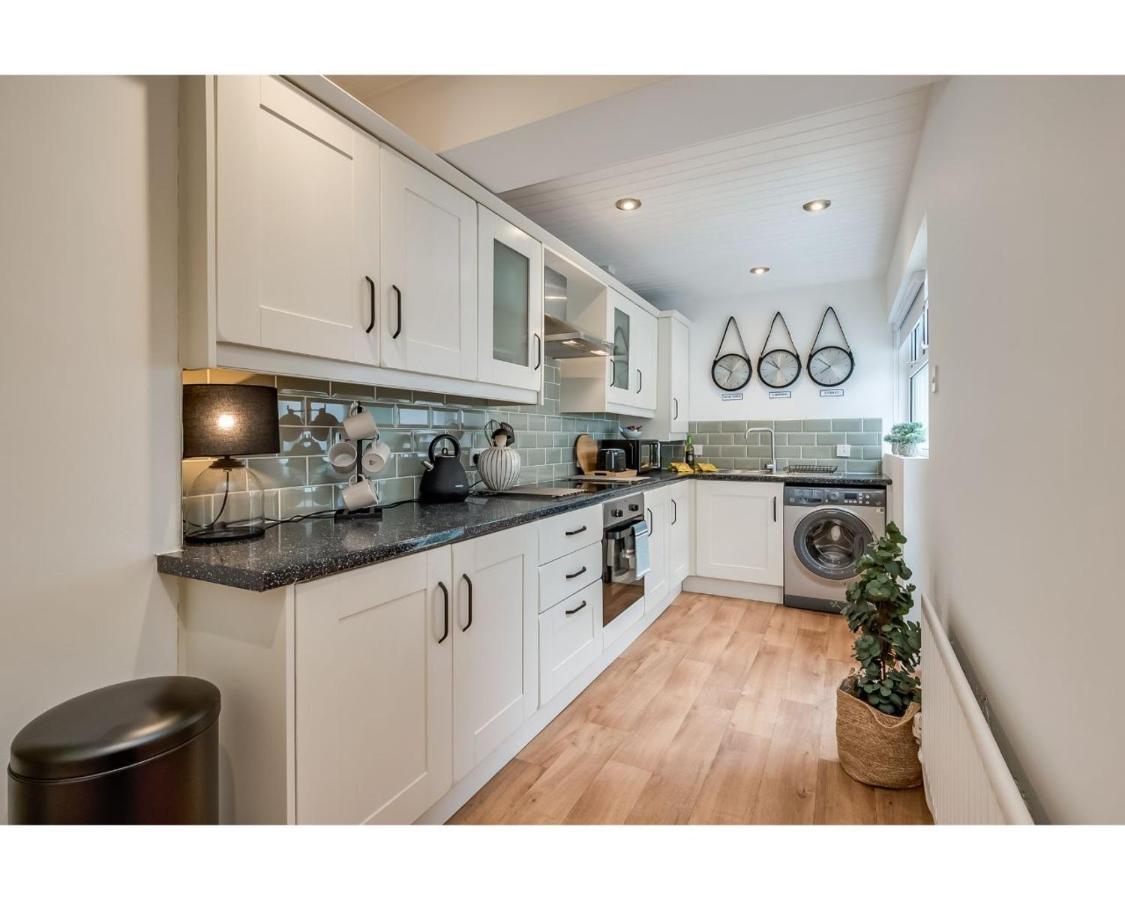 Central Belfast Apartments Belfast Work-Rest-Play R&R Eksteriør billede