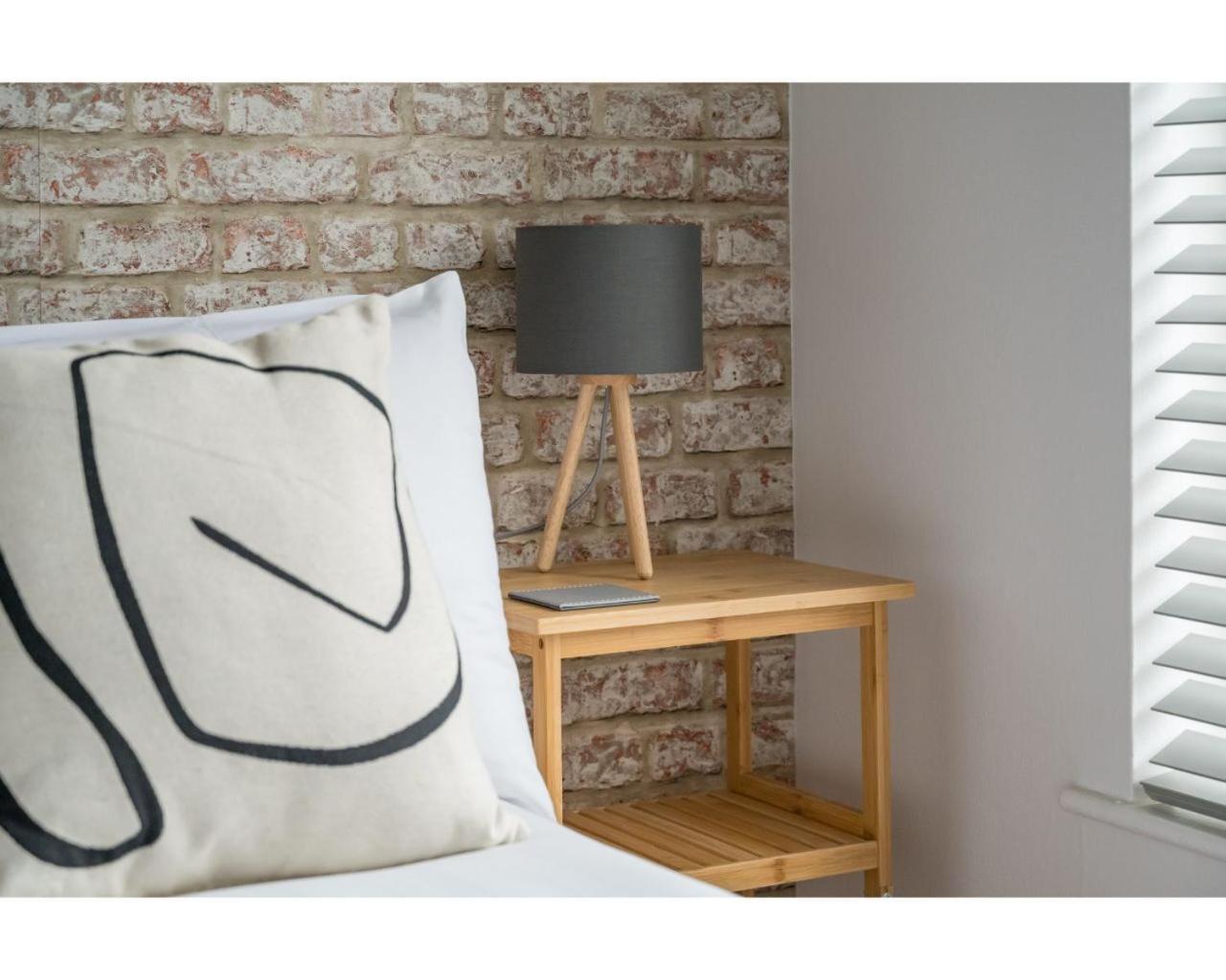 Central Belfast Apartments Belfast Work-Rest-Play R&R Værelse billede